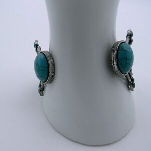 Vintage Silver Tone Faux Turquoise Cuff Bracelet Southwestern Boho Fan Detail